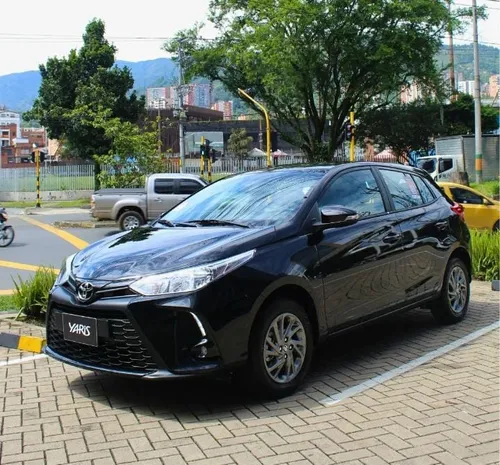 Toyota Yaris XS 2025