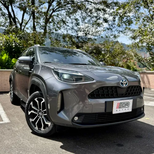Toyota Yaris Cross Hibrido xs