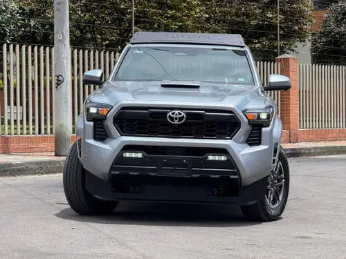 Toyota Tacoma TRD sport 2025