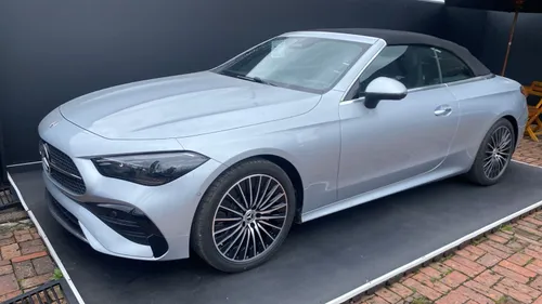 Mercedes Benz CLE 300 AMGLINE 4MATIC CABRIOLET HIBRIDO