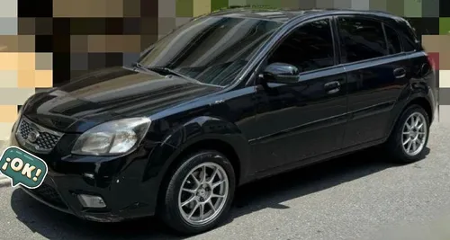 Kia Rio Xcite 2011 Con Escotilla Y Full Equipo