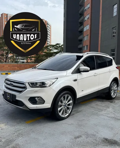 Ford Escape Titanium 4X4