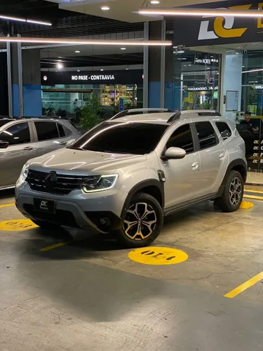  RENAULT DUSTER ICONIC 4X4 