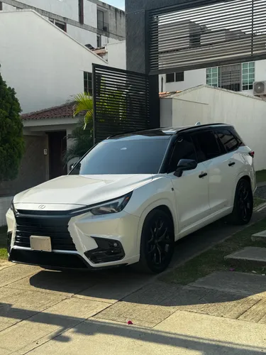 Lexus TX 500hF Sport 2024 Híbrida
