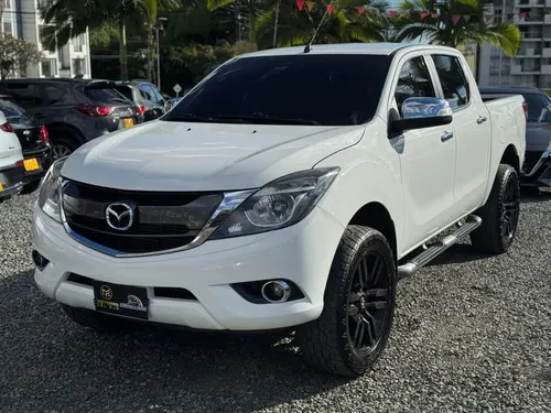 Mazda BT50 3.2 Profesional Automática 4x4