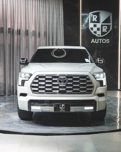 Toyota Sequoia Capstone 2023