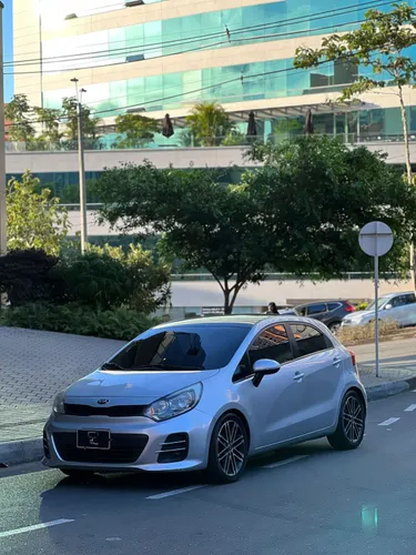 Kia Rio Spice R 1.2cc