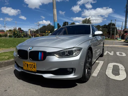 BMW 320i Executive F30