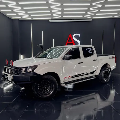 NISSAN FRONTIER NP300 2.5 2020