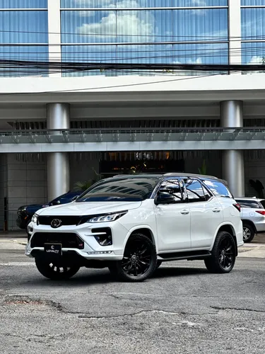 TOYOTA FORTUNER GR 2.8 