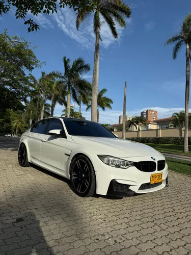 BMW m3 f80 2016 varios extras