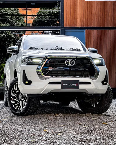 Toyota Hilux 2.4 4x4 2023