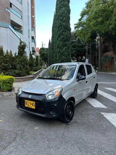 SUZUKI ALTO 800 MODELO 2019