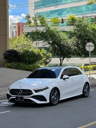 Mercedes Benz A250 4Matic AMG LINE 2.0cc