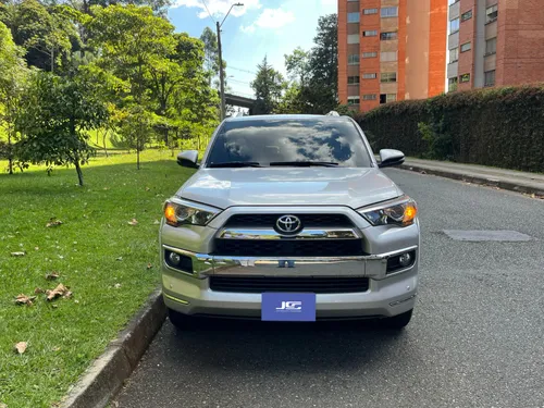 TOYOTA 4RUNNER LIMITED