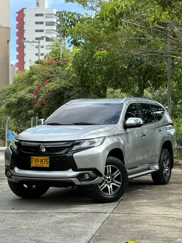  MITSUBISHI MONTERO SPORT 2018