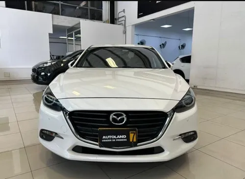 Mazda 3 Touring 2019