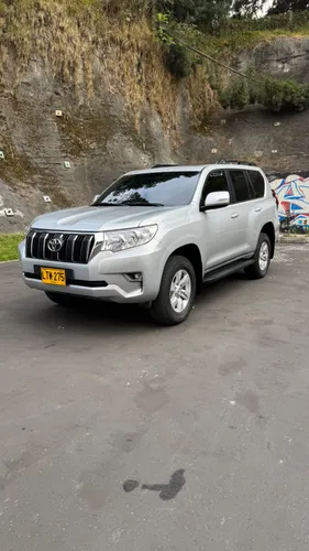 Toyota Prado TXL 2.8 2023 