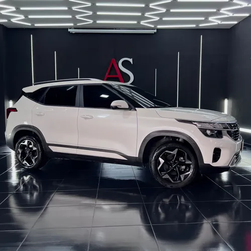 KIA SELTOS VIBRANT 2.0 2024 AT