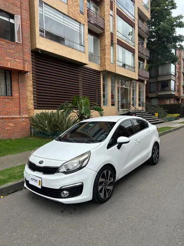 Kia Rio UB EX