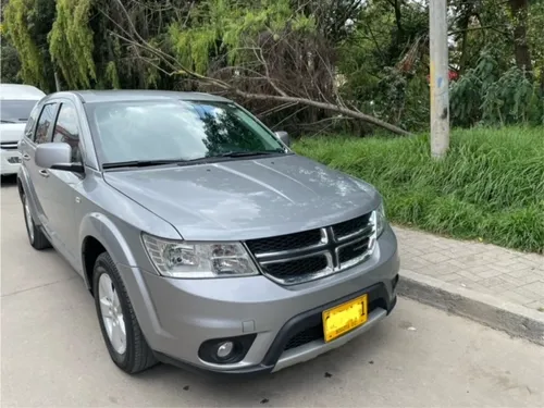DODGE JOURNEY SE MODELO 2019 7 PUESTOS 39.000 KM