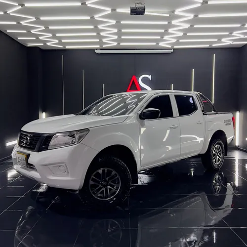 NISSAN FRONTIER NP300 2.5 2020