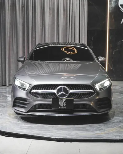 Mercedes Benz A200 2023