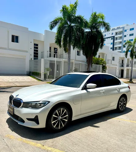 BMW 330e Hibrido IPerformance 2020
