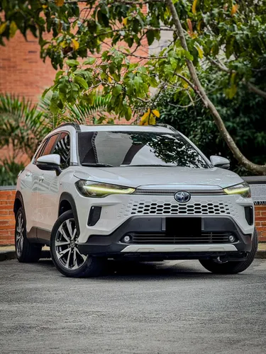 Toyota Corolla Cross SEG Híbrida
