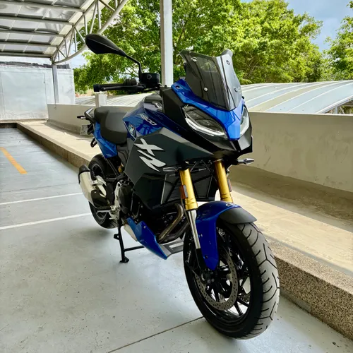 BMW F900 XR