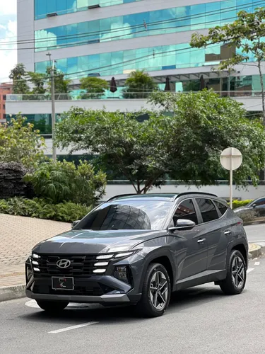 Hyundai Tucson Premium Hybrid 1.6cc turbo