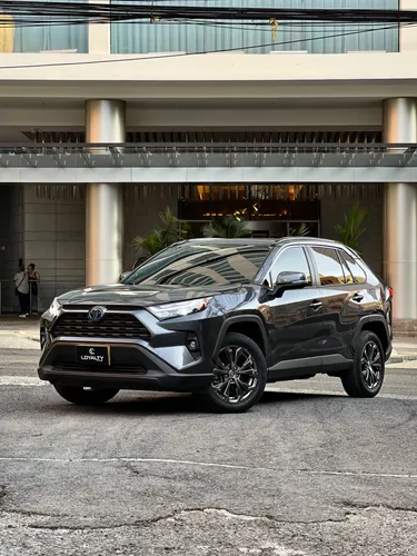 TOYOTA RAV4 XLE HYBRID 