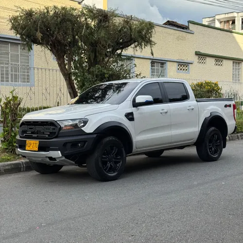 FORD RANGER XLS 2022 - UNICO DUENO 