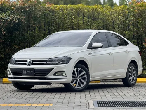 VOLKSWAGEN VIRTUS HIGHLINE -2020-