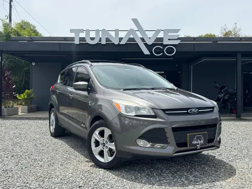 Ford Escape FULL  