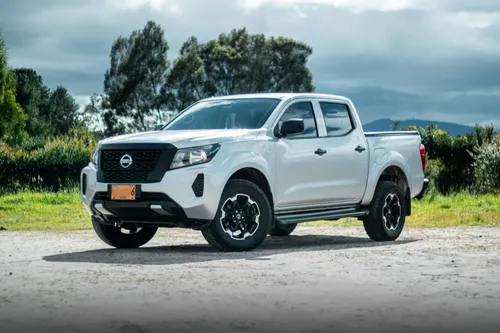 NISSAN FRONTIER 2 FL S MT 2500CC TD 4X4 AA 6AB