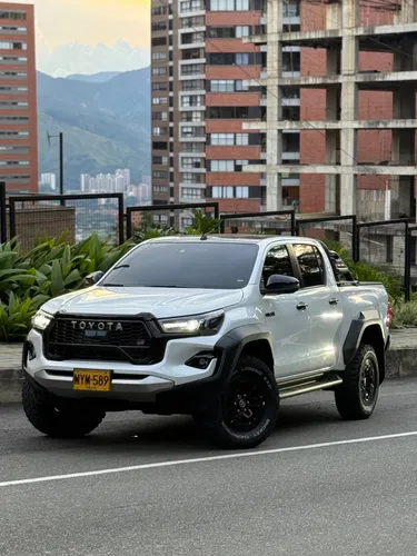 Toyota hilux Grs 2024
