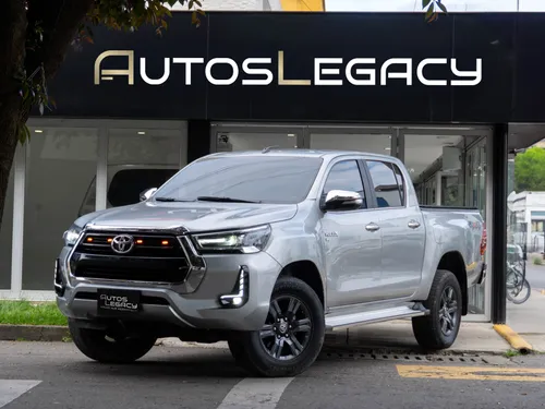 Toyota Hilux 4.0L V6 4x4