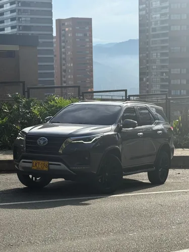 Toyota Fortuner Srv 2.4 2022