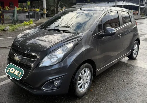 CHEVROLET SPARK GT 2017 GRIS OSCURO