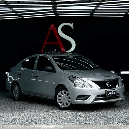 Nissan Versa Sense 2018 1.6 