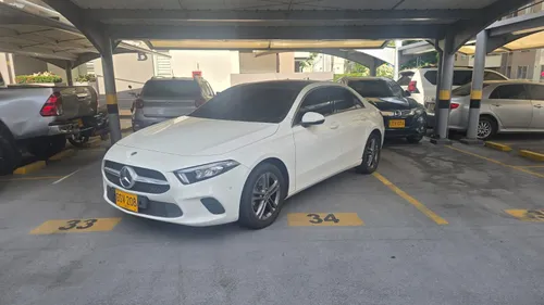 Mercedes Benz A200