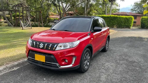 Suzuki Vitara Live AT