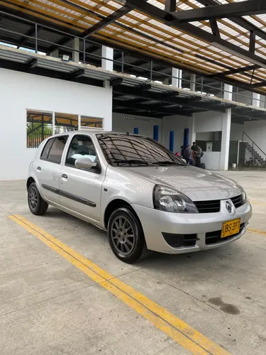 Renault CLIO EN EXCELENTE ESTADO BUEN PRECIO