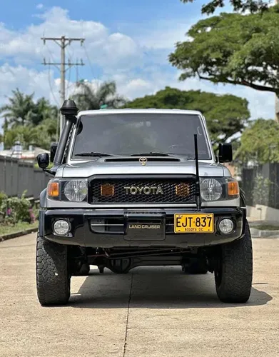Toyota VDJ79L modelo 2017