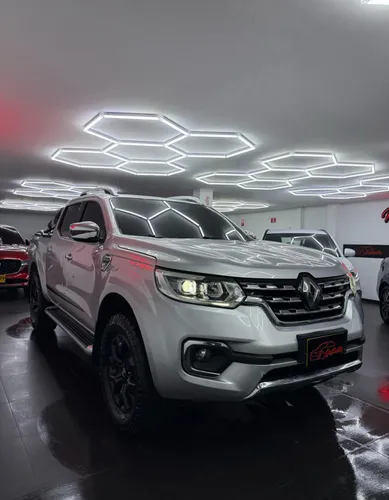 Renault Alaskan intens DLS 2020