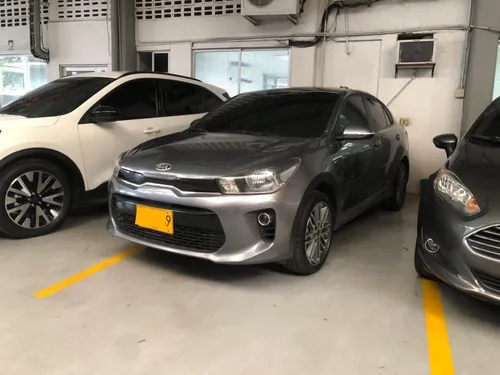 Kia Río Vibrant 