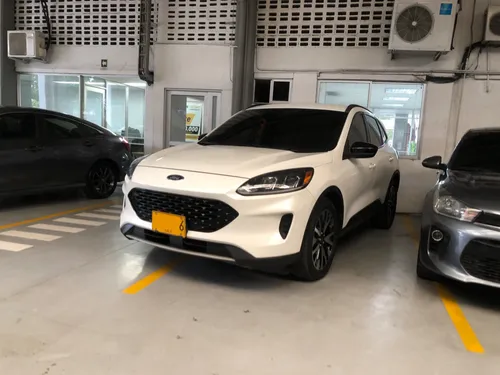 Ford Escape SE HEV