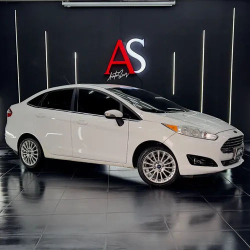 FORD FIESTA TITANIUM 1.6 2014 AT