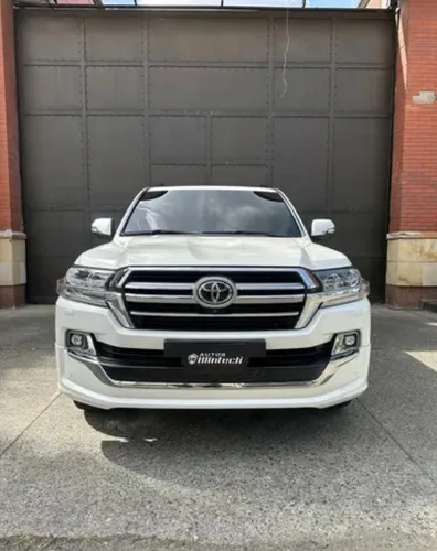 Toyota Lc200 Sahara blindada 2020